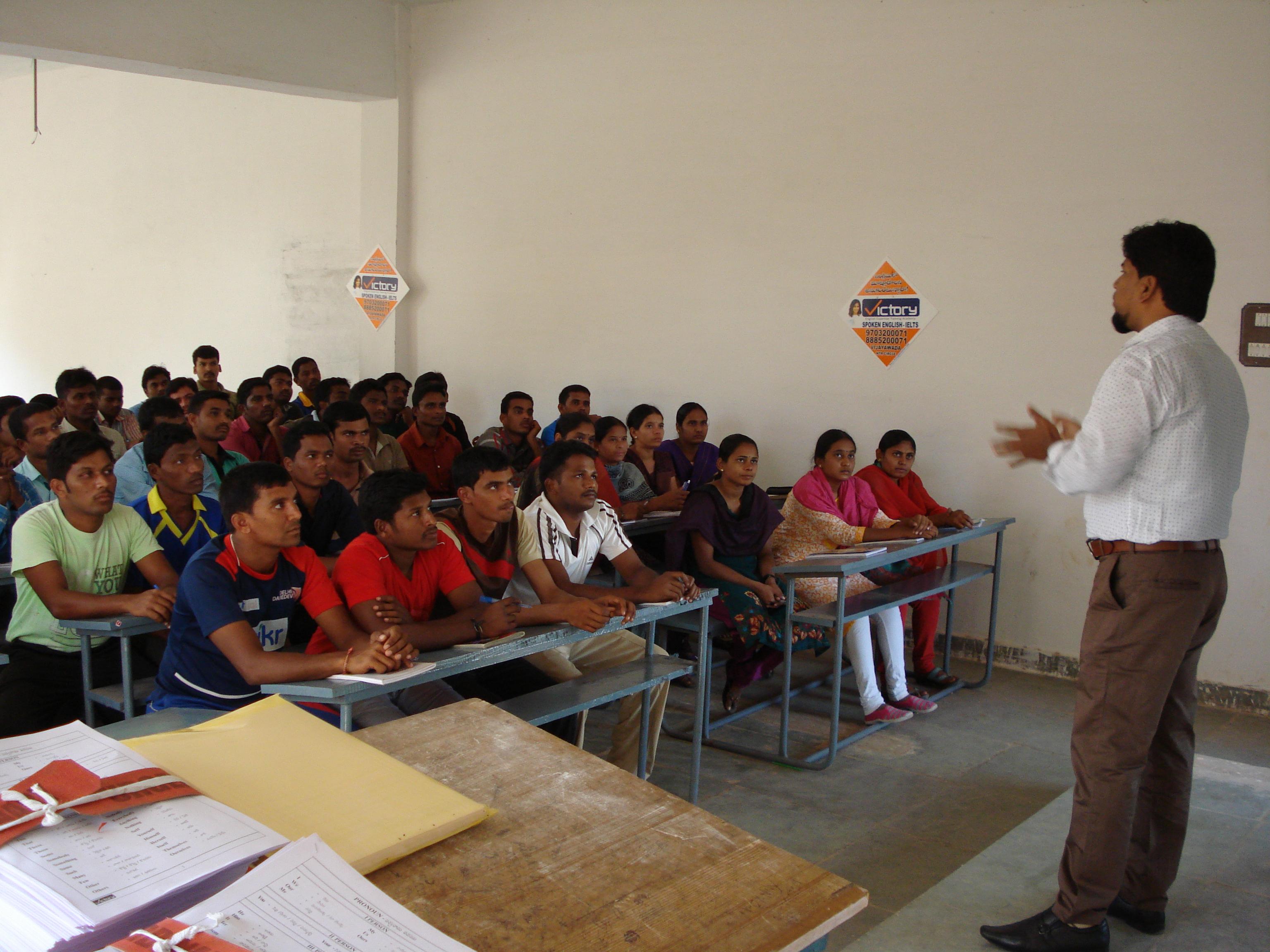 Victory spoken english Seminars in college